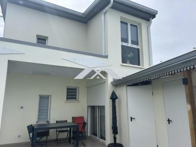 Vente Maison 4 pi�ces PETITE-ILE 97429