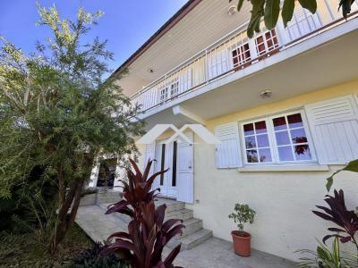 Vente Maison 7 pi�ces PETITE-ILE 97429
