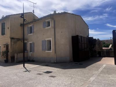 Vente Maison 5 pi�ces SAINT-GILLES 30800