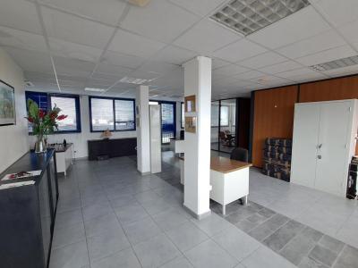 Location Bureau PORT 97420
