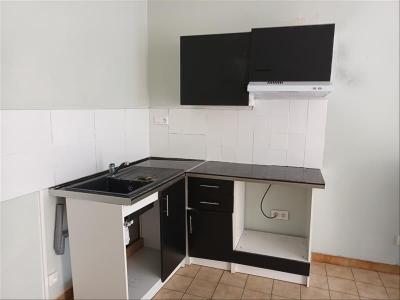 Location Appartement 2 pi�ces CERILLY 03350