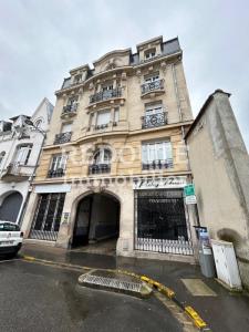 Location Local commercial REIMS 51100