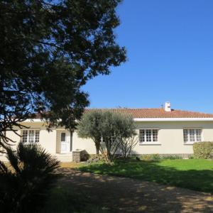 Vente Maison 8 pi�ces FONTENAY-LE-COMTE 85200