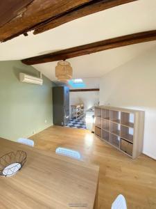 Location Appartement 4 pi�ces LYON-2EME-ARRONDISSEMENT 69002
