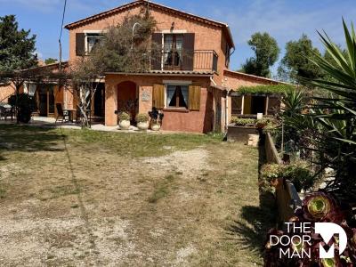 Vente Maison 6 pi�ces HYERES 83400