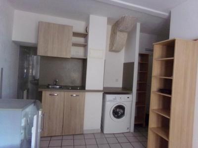Location Appartement 2 pi�ces NIMES 30000