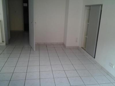 Location Appartement 4 pi�ces QUINCEY 70000