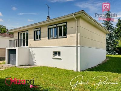 Vente Maison 4 pi�ces SAINT-JULIEN-LES-VILLAS 10800