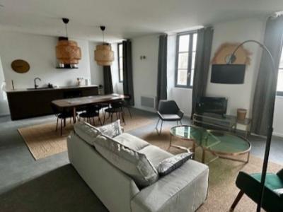 Location Appartement 4 pi�ces BLAYE 33390