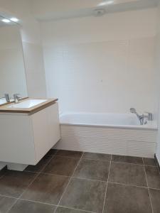 Location Appartement 2 pi�ces CHASSE-SUR-RHONE 38670