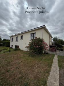 Vente Maison 5 pi�ces SAINT-JEAN-DE-BEUGNE 85210