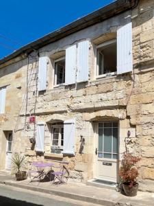 Vente Maison 3 pi�ces BOURG 33710