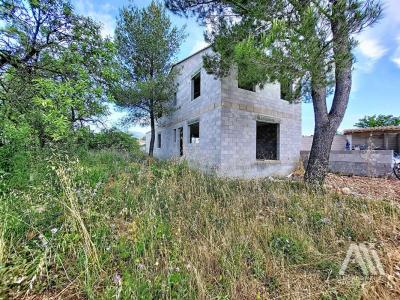 Vente Maison 4 pi�ces CUERS 83390