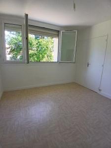 Location Appartement CHAZELLES-SUR-LYON 42140
