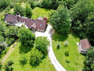 Vente Maison 7 pi�ces ROUFFIGNAC-SAINT-CERNIN-DE-REILH 24580