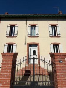 Vente Maison 7 pi�ces AIRE-SUR-L'ADOUR 40800