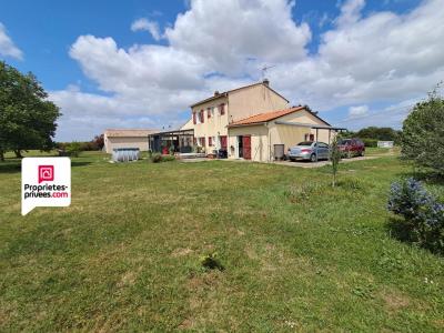 Vente Maison 6 pi�ces FONTENAY-LE-COMTE 85200