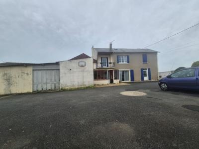 Vente Maison 7 pi�ces SAINT-MARTIN-DE-FRAIGNEAU 85200