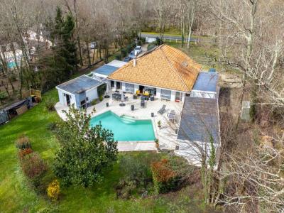 Vente Prestige BEYCHAC-ET-CAILLAU 33750