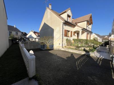 Vente Maison 8 pi�ces PONTAULT-COMBAULT 77340
