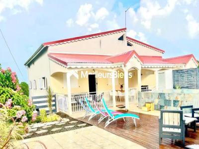 Location Maison 5 pi�ces SAINTE-ANNE 97180
