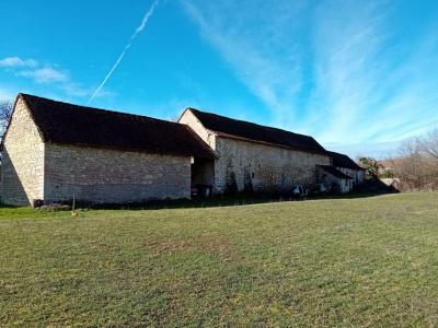 Vente Maison 5 pi�ces VAILHOURLES 12200