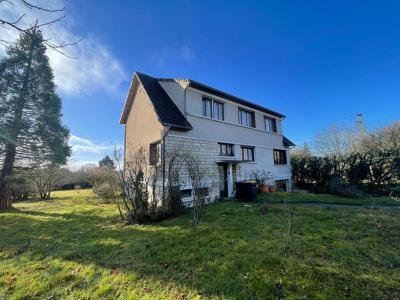 Vente Maison 10 pi�ces SAINT-MAURICE-SUR-AVEYRON 45230