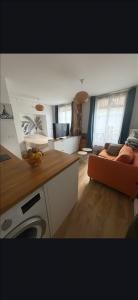 Location Appartement PARIS-11EME-ARRONDISSEMENT 75011