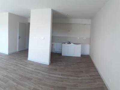 Location Appartement 2 pi�ces CHAMPAGNE-EN-VALROMEY 01260