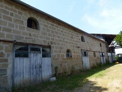 Vente Maison SAINT-PANTALEON-DE-LARCHE 19600