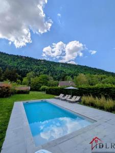 Vente Maison 5 pi�ces OYONNAX 01100