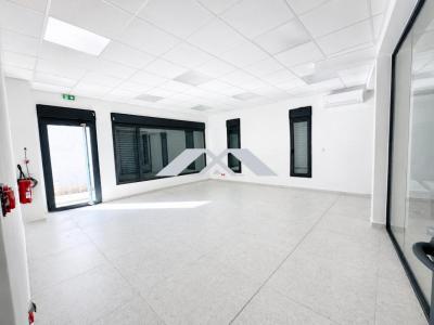 Location Bureau ETANG-SALE 97427