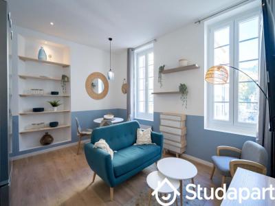 Location Appartement TOULON 83000