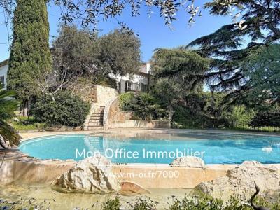 Vente Maison 7 pi�ces GRIMAUD 83310