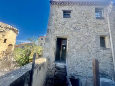 Vente Maison 4 pi�ces SAINT-GILLES 30800