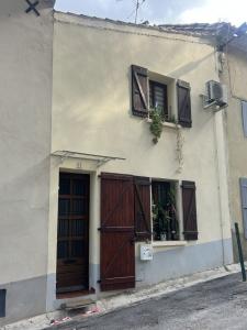 Vente Maison 3 pi�ces SAINT-GILLES 30800