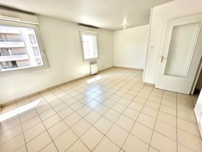 Location Appartement VILLEURBANNE 69100
