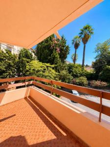 Vente Appartement 2 pi�ces HYERES 83400
