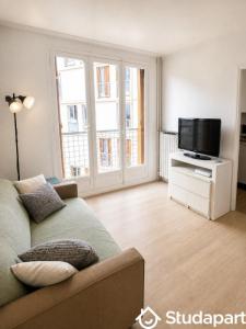 Location Appartement PARIS-17EME-ARRONDISSEMENT 75017
