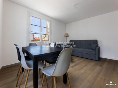 Location Appartement 5 pi�ces NIMES 30000