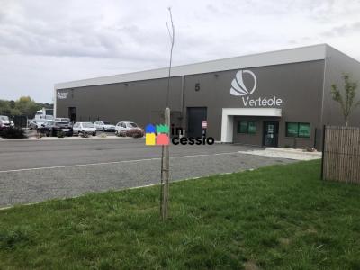 Location Commerce SPAY 72700