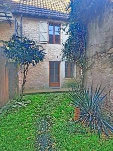 Vente Maison 3 pi�ces MONTIGNAC 24290