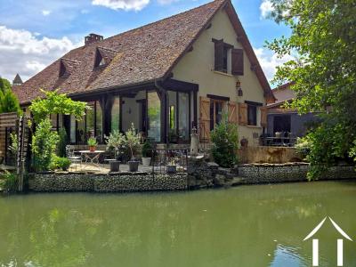Vente Maison 5 pi�ces SEMUR-EN-AUXOIS 21140