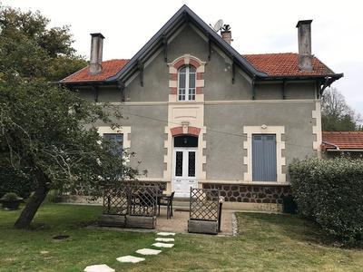 Location Maison 3 pi�ces SALLES 33770