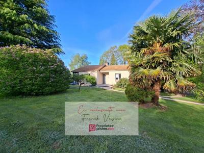 Vente Maison 8 pi�ces SAINT-MICHEL-MONT-MERCURE 85700