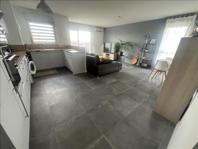 Location Appartement 3 pi�ces VAULX-EN-VELIN 69120