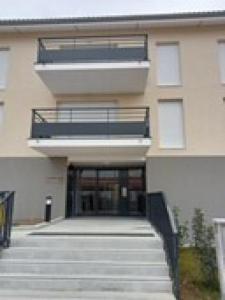 Location Appartement 3 pi�ces BELLEVILLE 69220
