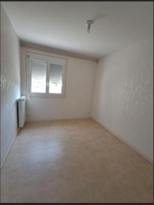 Location Appartement 3 pi�ces DESCARTES 37160
