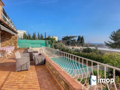 Vente Maison 11 pi�ces TOULON 83000