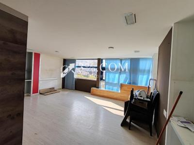 Vente Local commercial LAON 02000